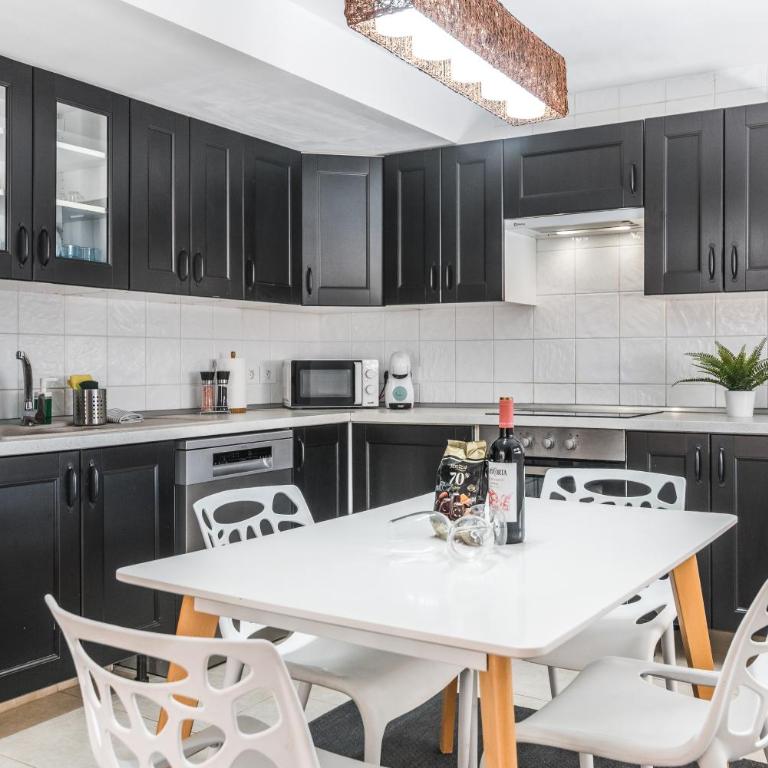 Moser Living Premium Apartments - Puerto Rico - Apartamento - 4
