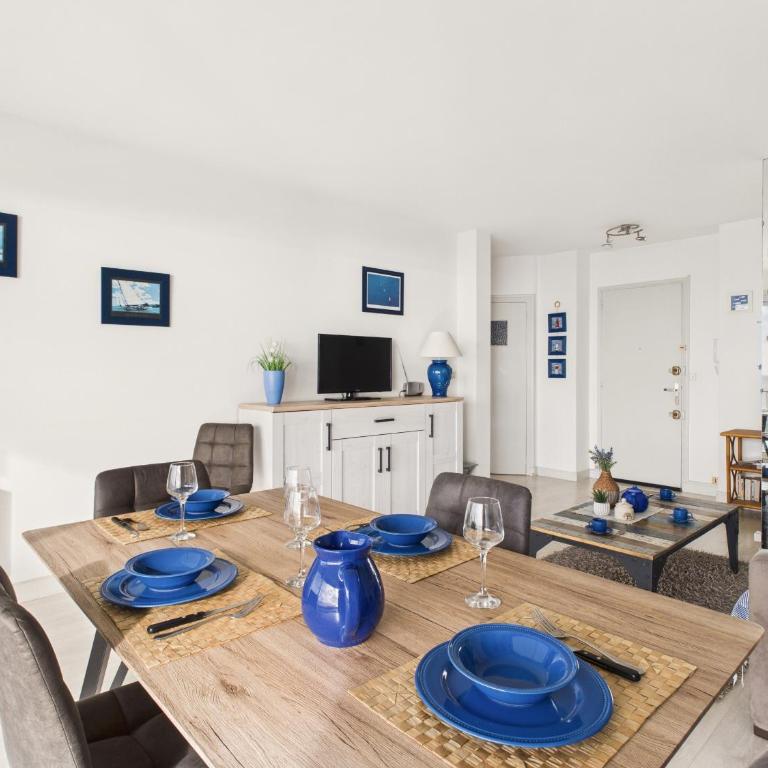 Échappée à 4 - Superbe vue mer - 30m de la plage - Appartement - 8