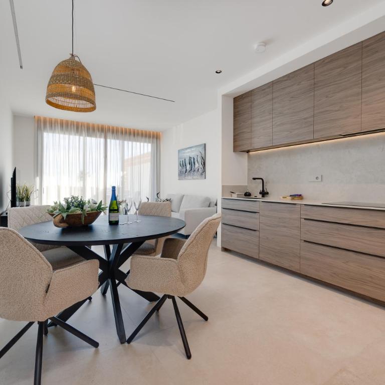 Precioso piso con piscina climatizada,las Colinas - Apartamento de 2 dormitorios - 22