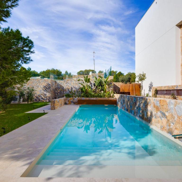 Precioso piso con piscina climatizada,las Colinas - Apartamento de 2 dormitorios - 31