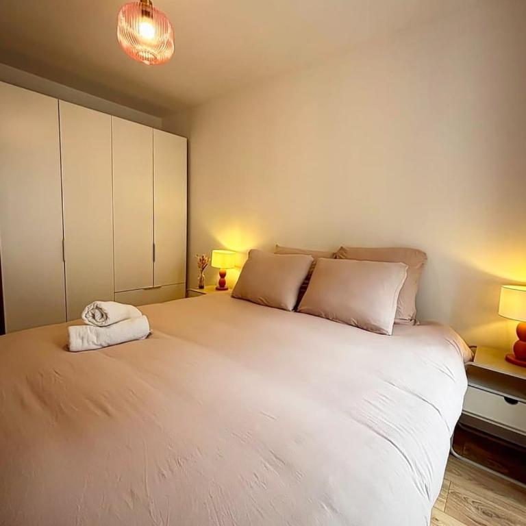 Joli Perot, Confortable, centre, 5 min du port - Apartamento - 14