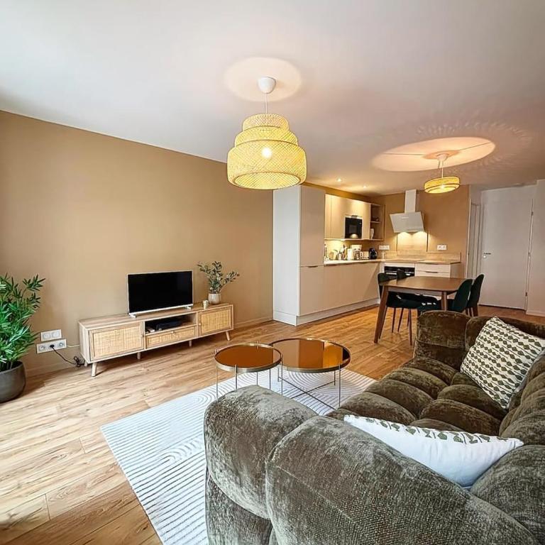 Joli Perot, Confortable, centre, 5 min du port - Apartamento - 1