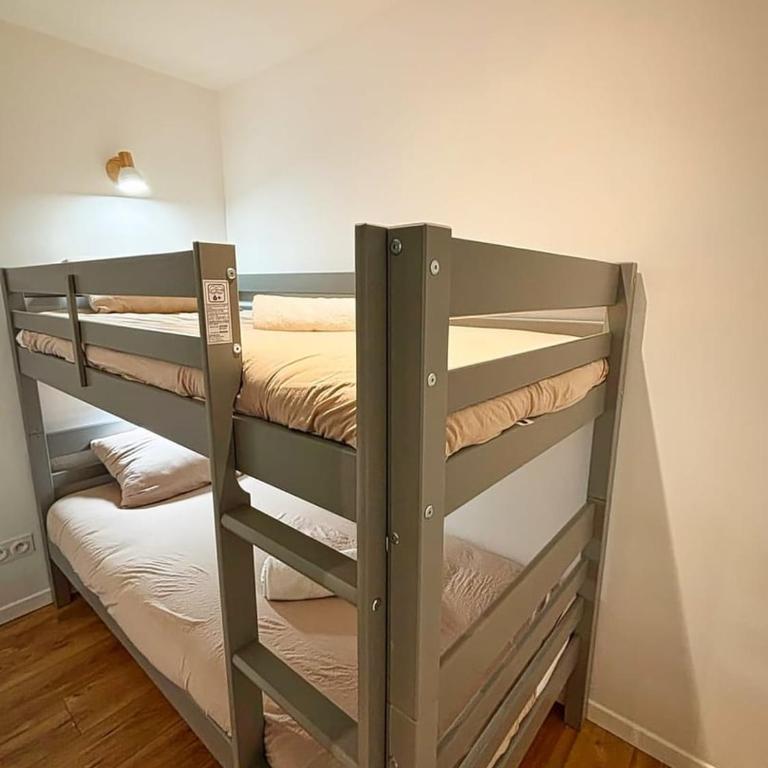 Joli Perot, Confortable, centre, 5 min du port - Apartamento - 15