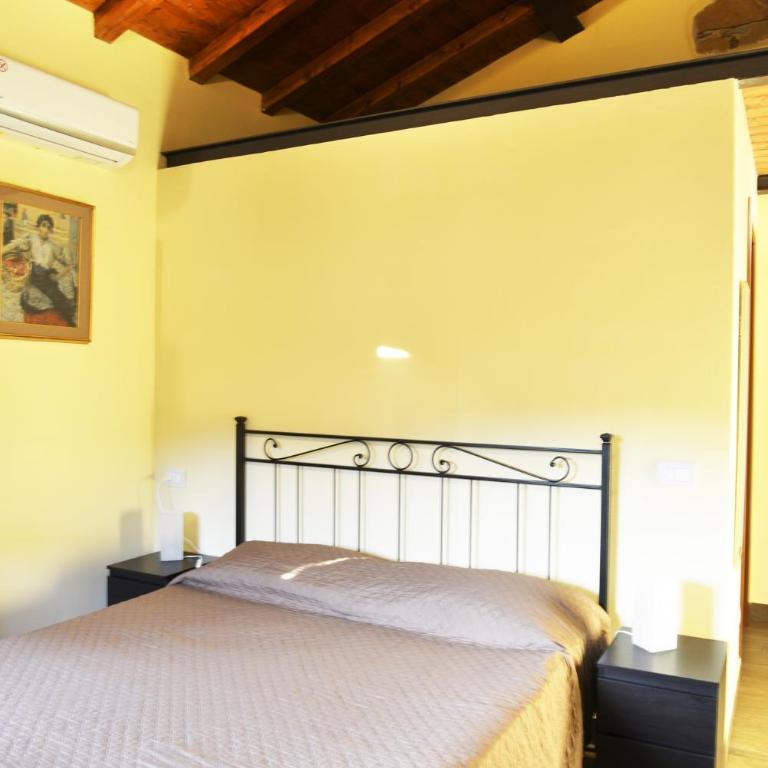 VILLA GIOVANNA - Guest House Lucca - Camera Matrimoniale con Bagno Privato - 1