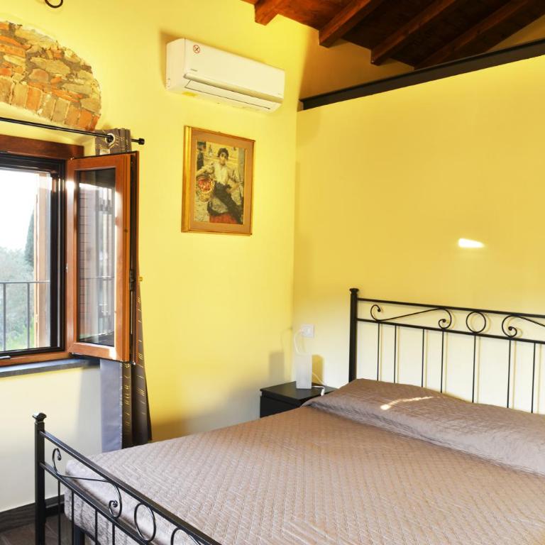 VILLA GIOVANNA - Guest House Lucca - Camera Matrimoniale con Bagno Privato - 2