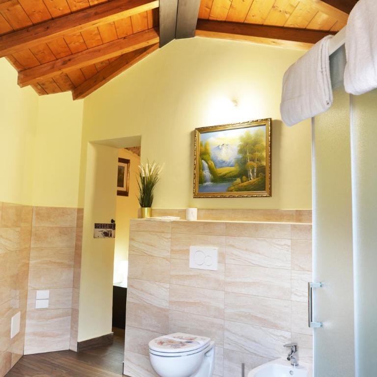 VILLA GIOVANNA - Guest House Lucca - Camera Doppia con Letti Singoli con Bagno Privato - 4