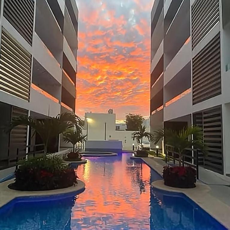 Marina Cerritos condominios - Three-Bedroom Apartment - 17