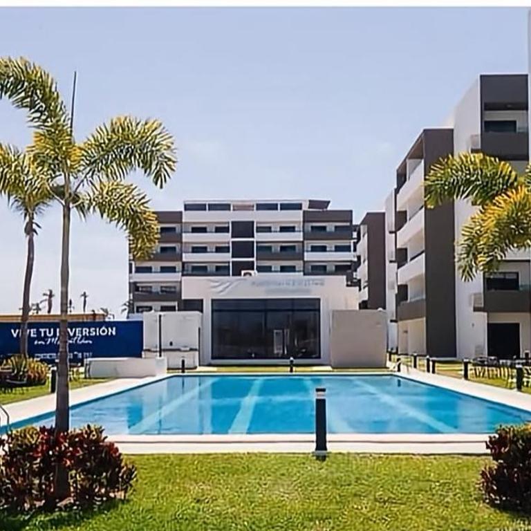 Marina Cerritos condominios - Three-Bedroom Apartment - 19