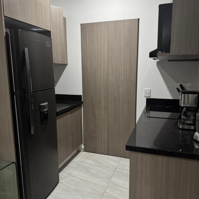 Marina Cerritos condominios - Three-Bedroom Apartment - 40