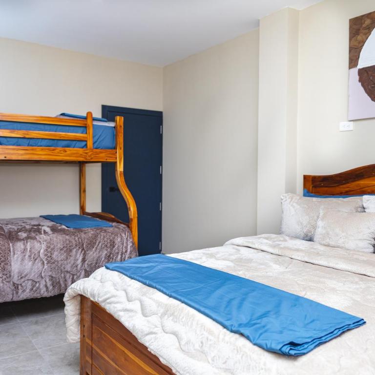 Yesimar Hotel - Double Room with Two Double Beds - 9