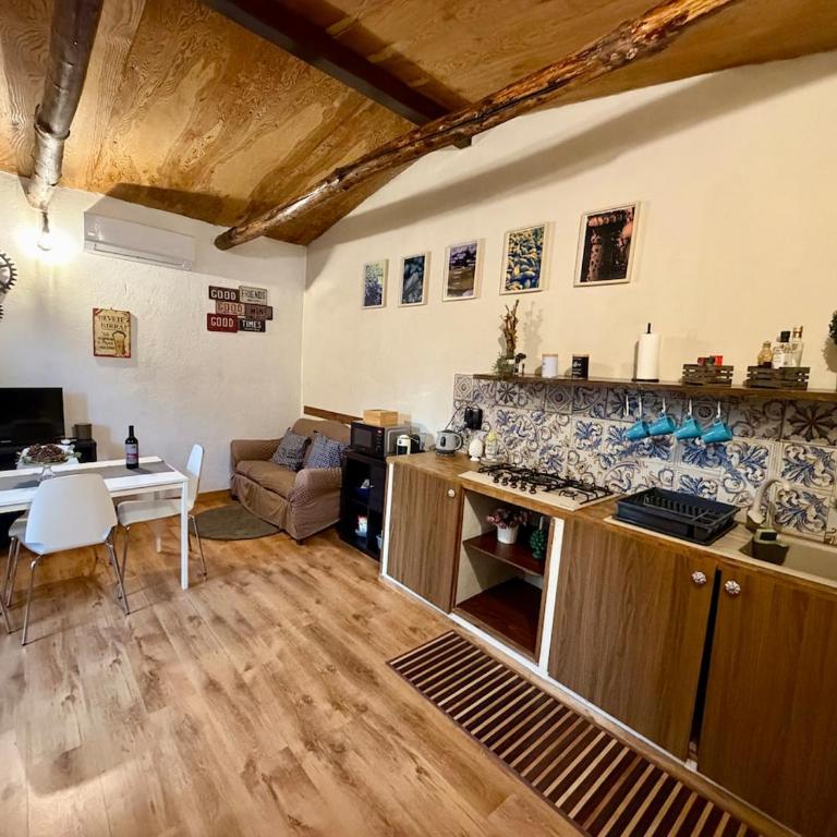 Casetta sull’Etna - Chalet con 2 Camere da Letto - 4