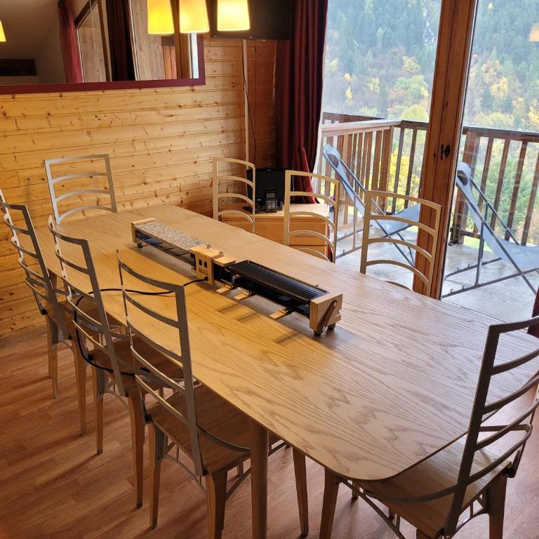 Hôte Altitude - Appartement 3 Chambres avec Vue sur la Montagne - 12