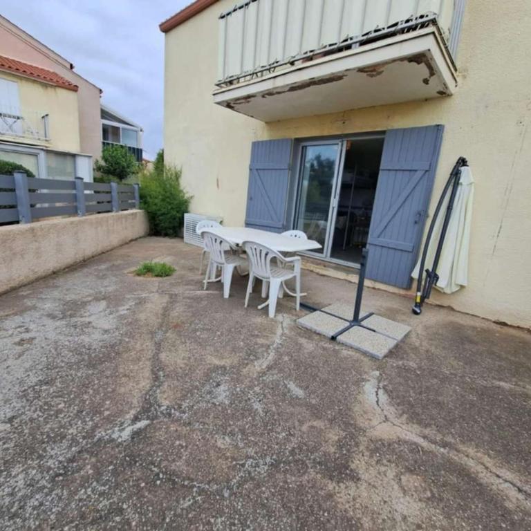 Studio rénové avec climatisation, terrasse et parking à Marseillan-Plage - FR-1-326-862 - Studio - 7