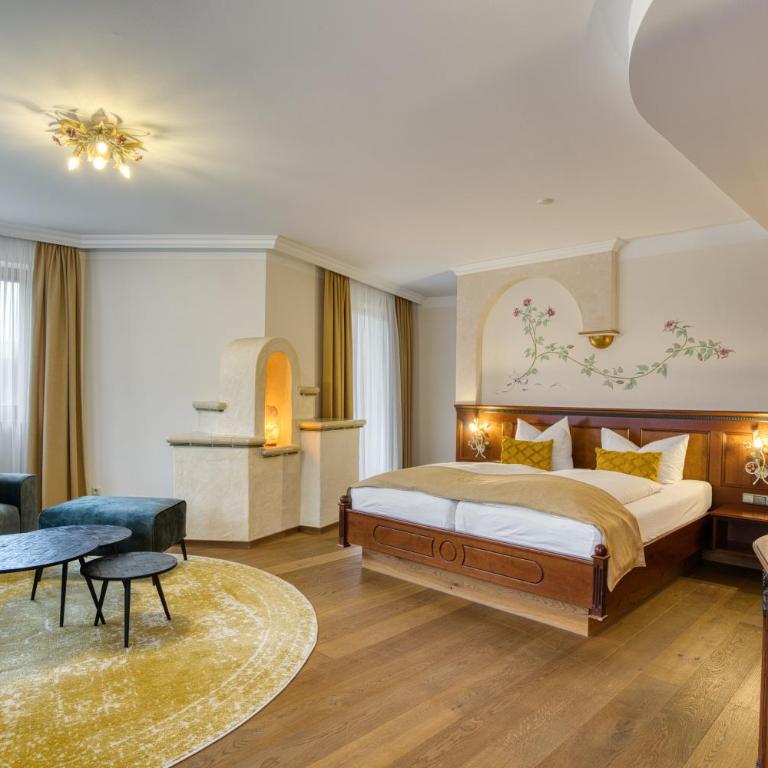 Kristall- & Vitalhotel Bergknappenhof - Suite mit Whirlpool - 2