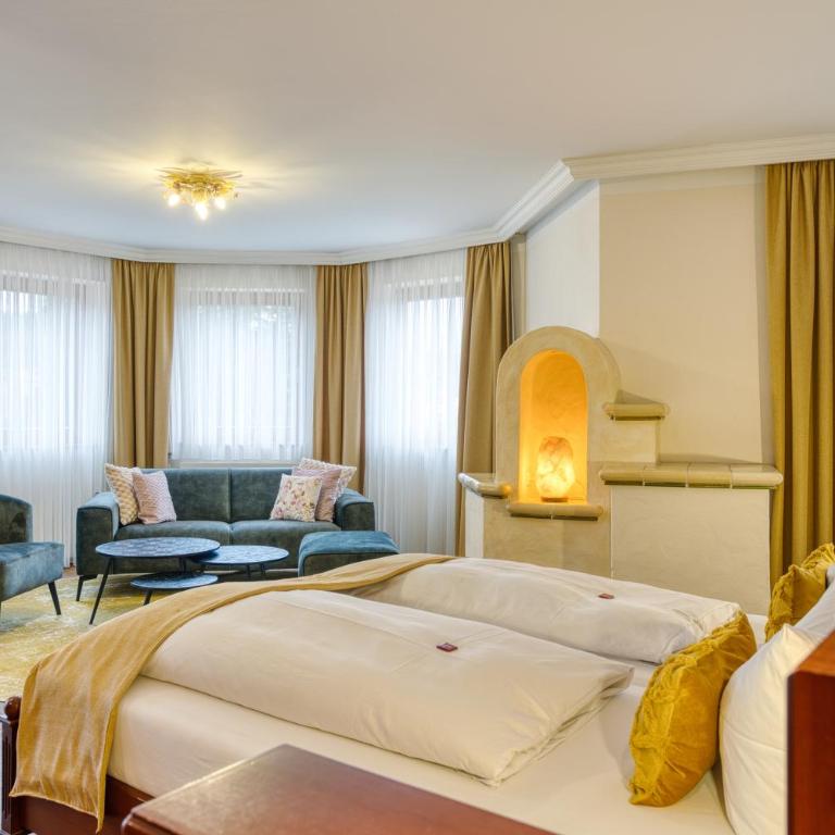 Kristall- & Vitalhotel Bergknappenhof - Suite mit Whirlpool - 1