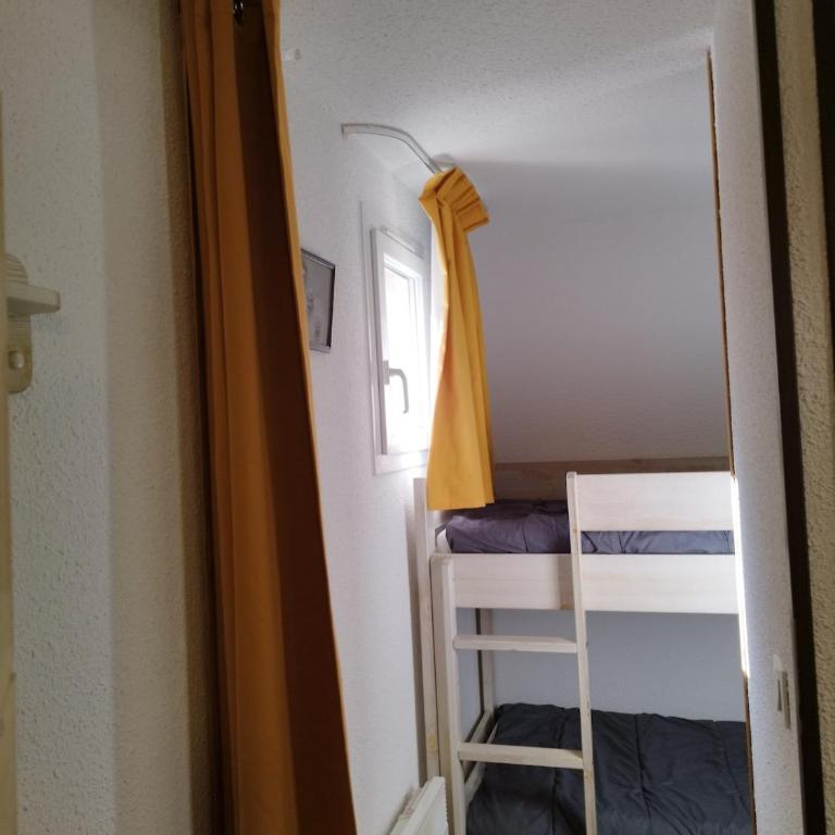 T2 cabine avec jolie vue sur les montagnes - Appartement 3 Chambres - 9
