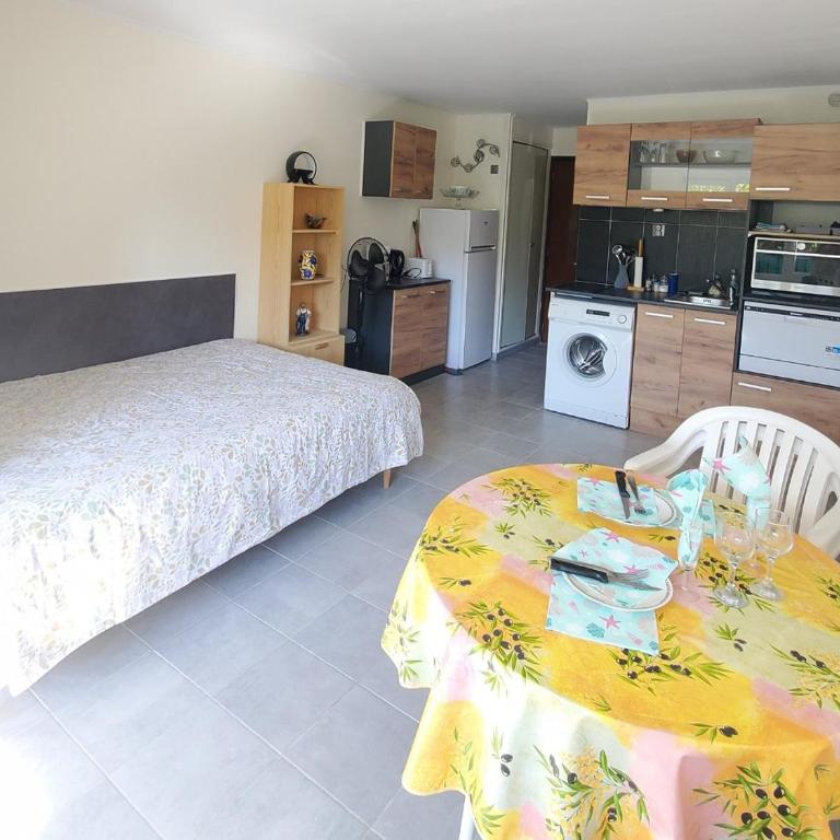 A 100m de la plage A3, Rez-de-chaussee - Appartement 1 Chambre - 3