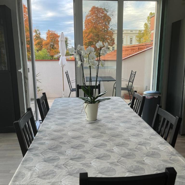 Genieße Bad Gleichenberg direkt am Hauptplatz - Two-Bedroom Apartment - 12