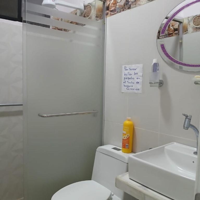 Spacious apartment with AC and terrace - Three-Bedroom Apartment - 8
