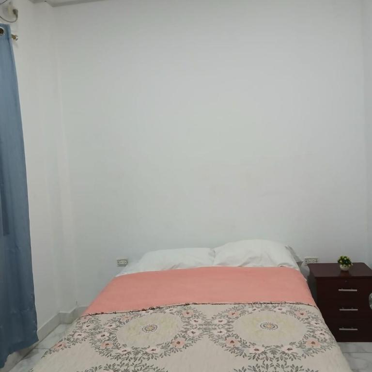 Spacious apartment with AC and terrace - Three-Bedroom Apartment - 38