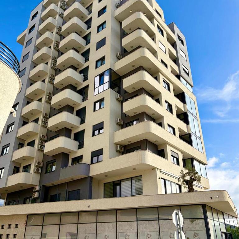 Comfortable City Apartment - One-Bedroom Apartment - 18