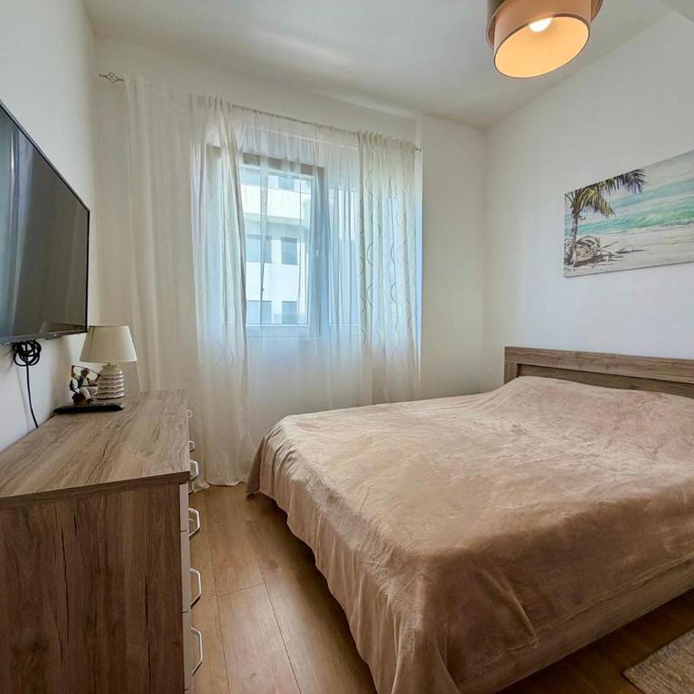 Comfortable City Apartment - One-Bedroom Apartment - 10