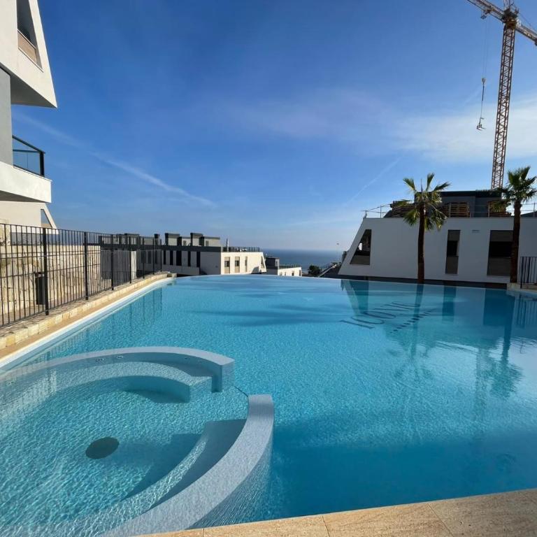 Iconic Zuza - Two-Bedroom Apartment - 8