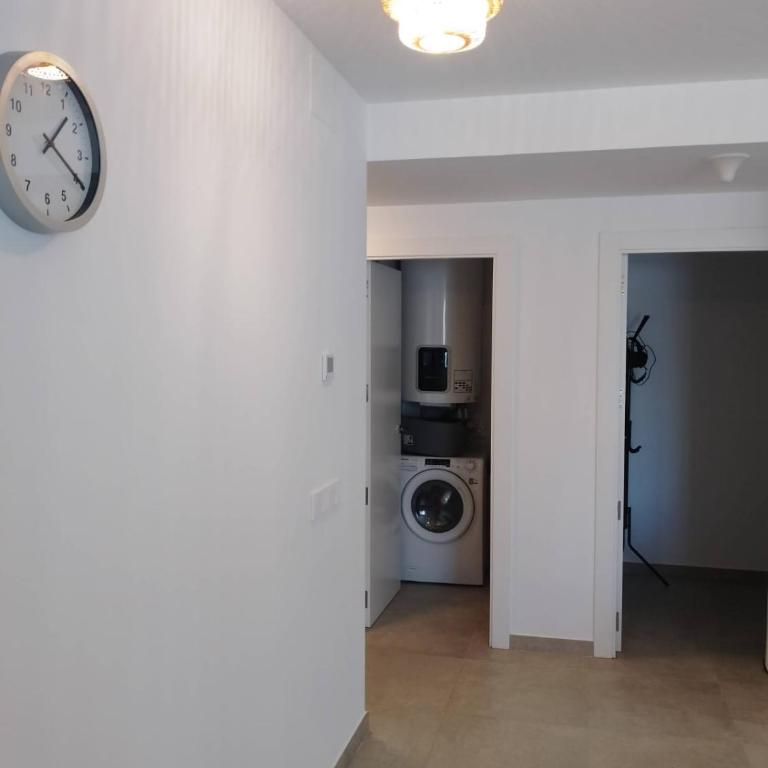 Iconic Zuza - Two-Bedroom Apartment - 12