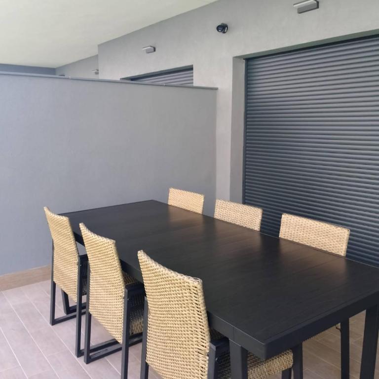 Iconic Zuza - Two-Bedroom Apartment - 13