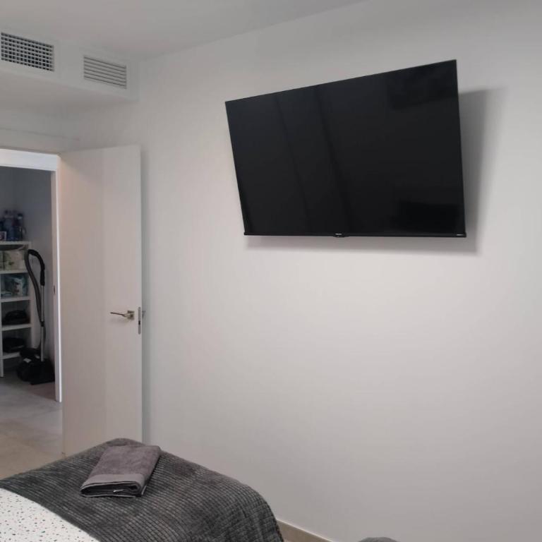 Iconic Zuza - Two-Bedroom Apartment - 22