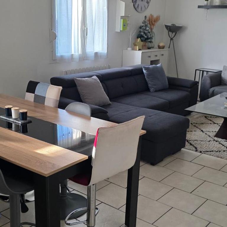 Appartement cosy spacieux parking gratuit en face - Apartment mit 1 Schlafzimmer - 15