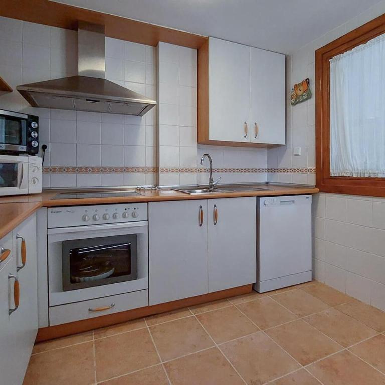 Amazing Apartment In Costa Esuri - Ayamonte - Apartamento de 2 dormitorios - 3