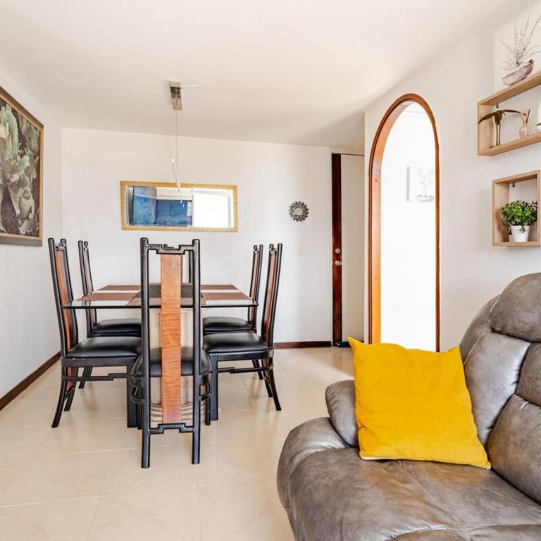 City views Air-conditioning Heated pool - Apartamento de 3 dormitorios - 6