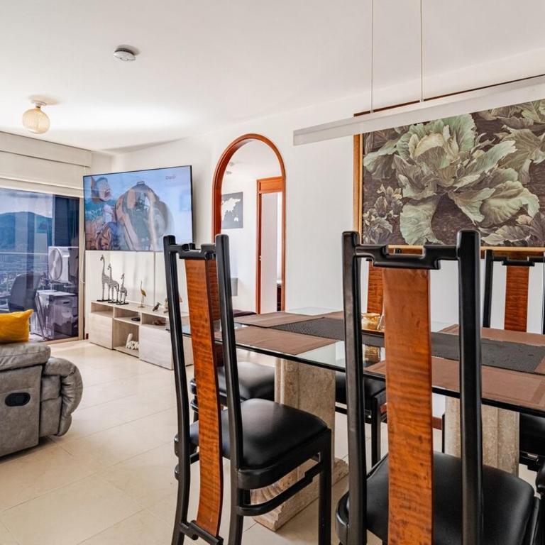 City views Air-conditioning Heated pool - Apartamento de 3 dormitorios - 4