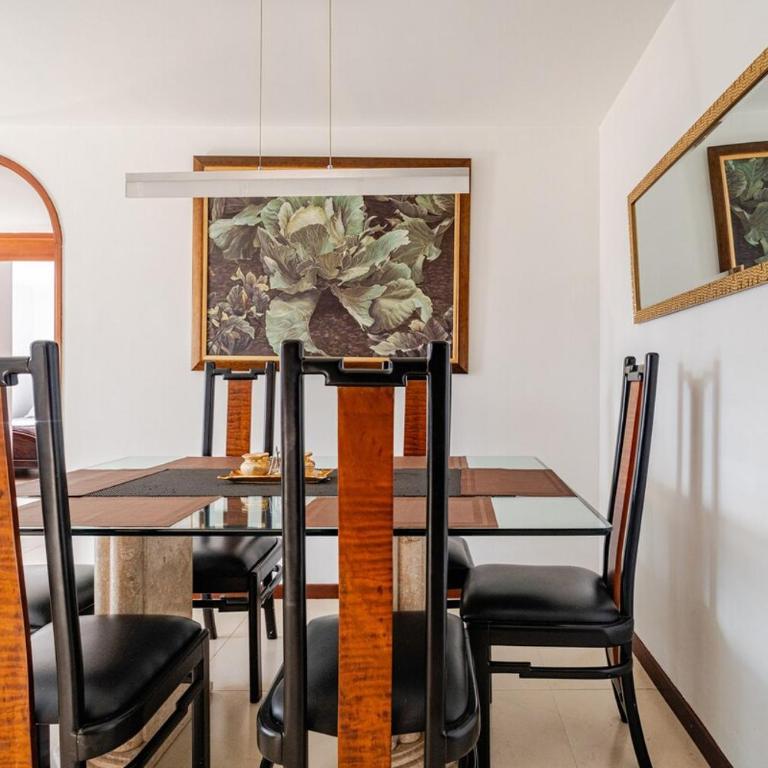 City views Air-conditioning Heated pool - Apartamento de 3 dormitorios - 3