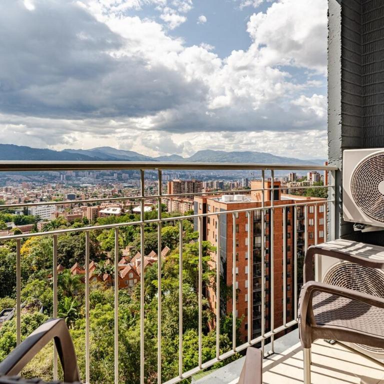 City views Air-conditioning Heated pool - Apartamento de 3 dormitorios - 31
