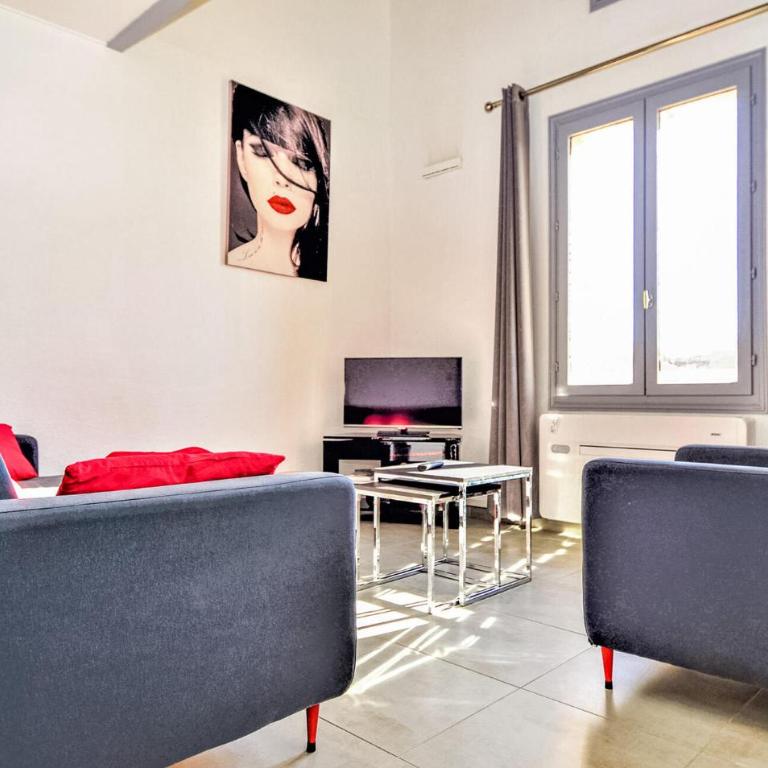 Bel Appartement À Uzès Avec Wi-Fi - Appartement 3 Chambres - 5