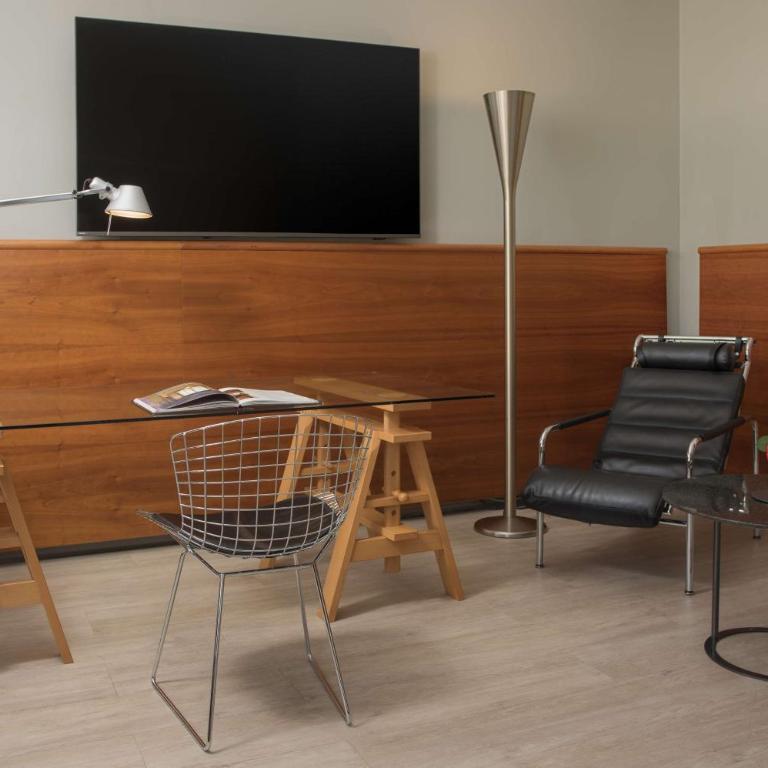 NH Torino Lingotto Congress - Suite - 4