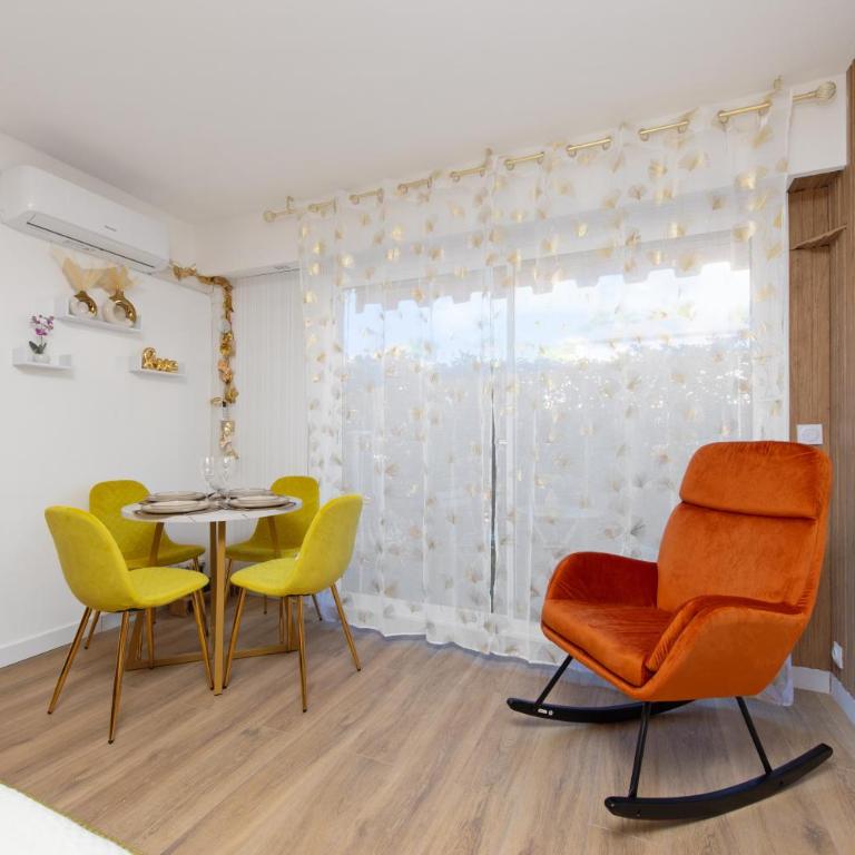 MOZART - Agréable deux pièces - Menton Centre - Proche Gare - Apartamento de 1 dormitorio - 5