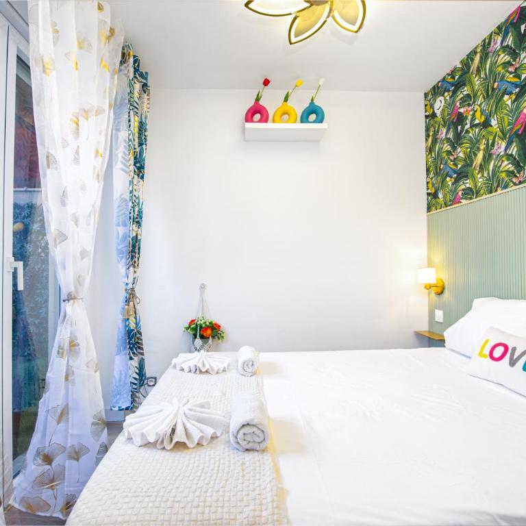 MOZART - Agréable deux pièces - Menton Centre - Proche Gare - Apartamento de 1 dormitorio - 12