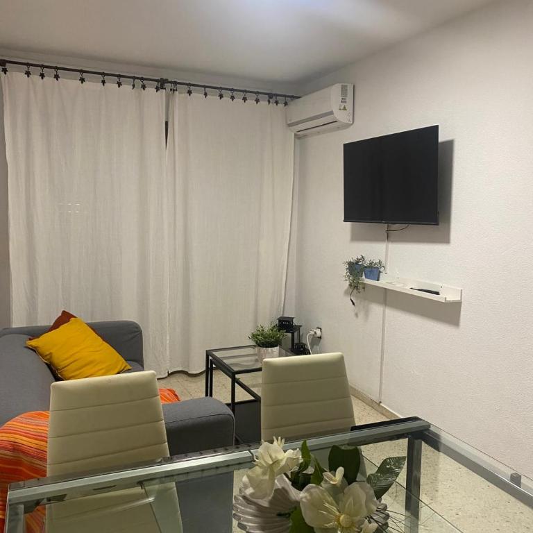 Apartamento Velarde Maestranza - Apartamento de 3 dormitorios - 3