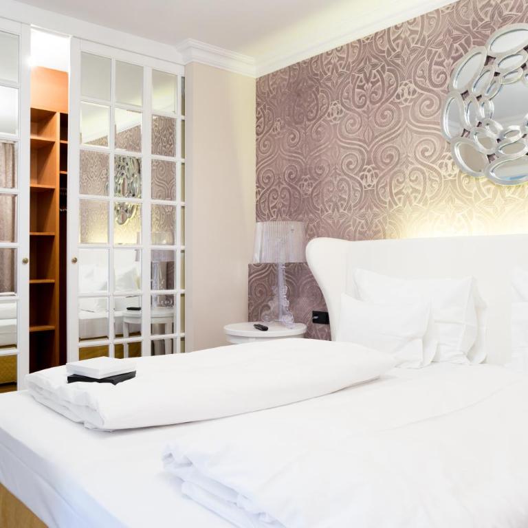 IMLAUER Hotel Schloss Pichlarn - Traditionelle Suite mit Balkon - 6
