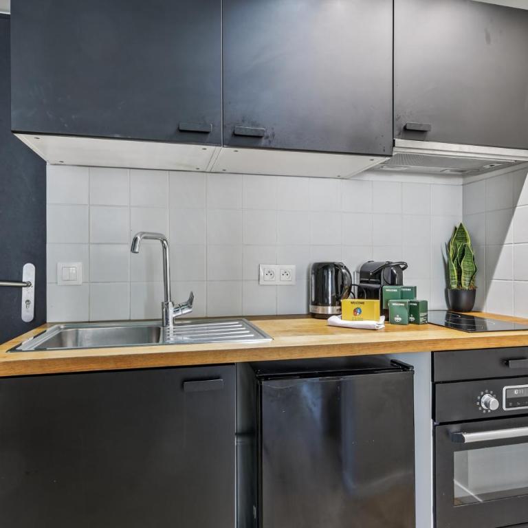 City Center l 15min from Eiffel Tower by Car - Superior Apartment mit 1 Schlafzimmer - 9