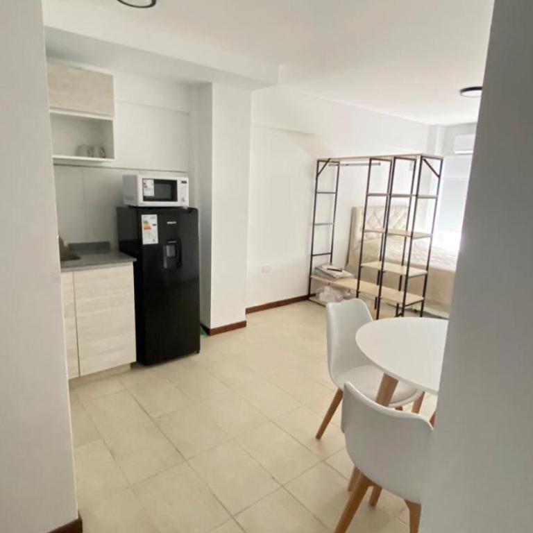 Monoambiente Abasto - Hospitales - Corrientes y La Paz - opción cochera - Studio Apartment with One Double Bed - 6