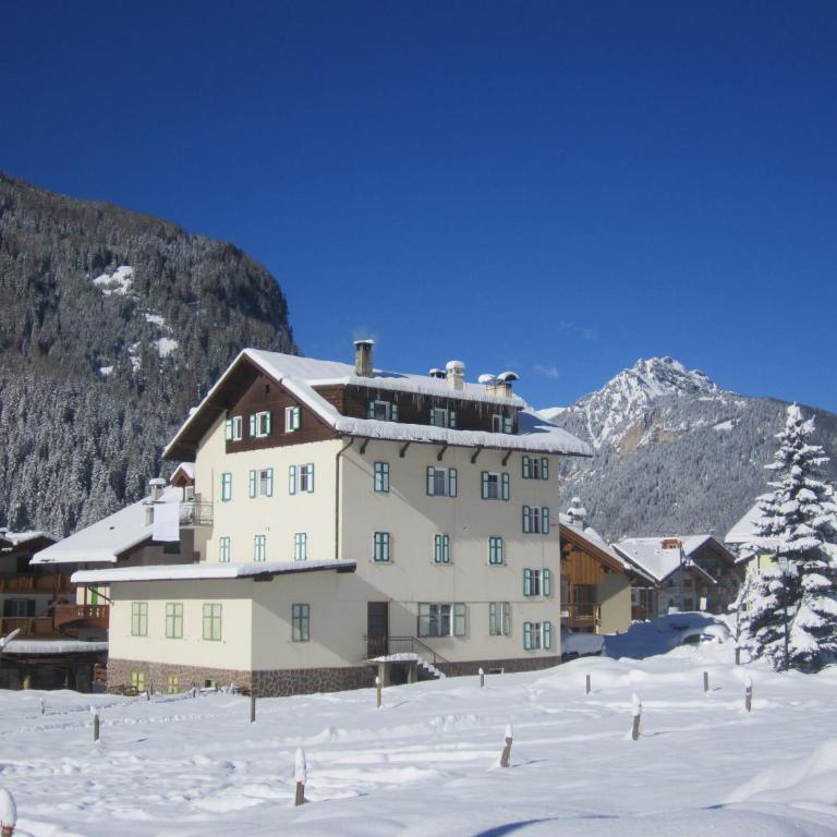 Central Apartment Canazei - Appartamento con 3 Camere da Letto e Vista Montagna - 44