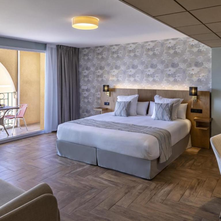Best Western Plus Sanary - Suite Junior Lit King-Size avec Canapé-Lit – Non-Fumeurs - 2