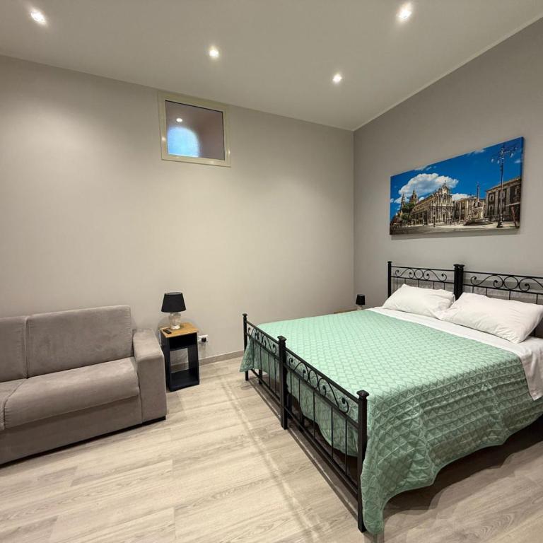 Crystal Green Holidays - One-Bedroom House - 37