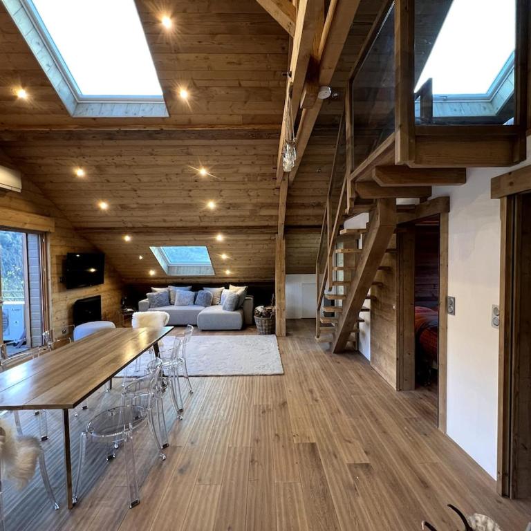 Splendide appartement style chalet classé 4 étoiles, terrasse face à la montagne - Three-Bedroom Apartment - 7