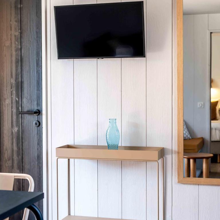 Salines - Strandhaus mit nordischer Badewanne – 2 Zimmer - 8