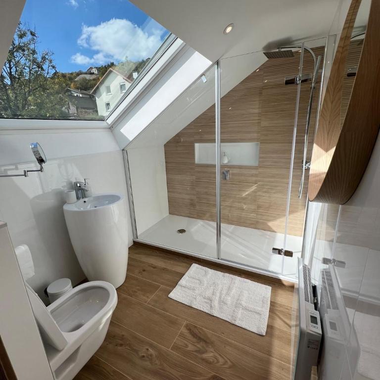 Splendide appartement style chalet classé 4 étoiles, terrasse face à la montagne - Three-Bedroom Apartment - 33